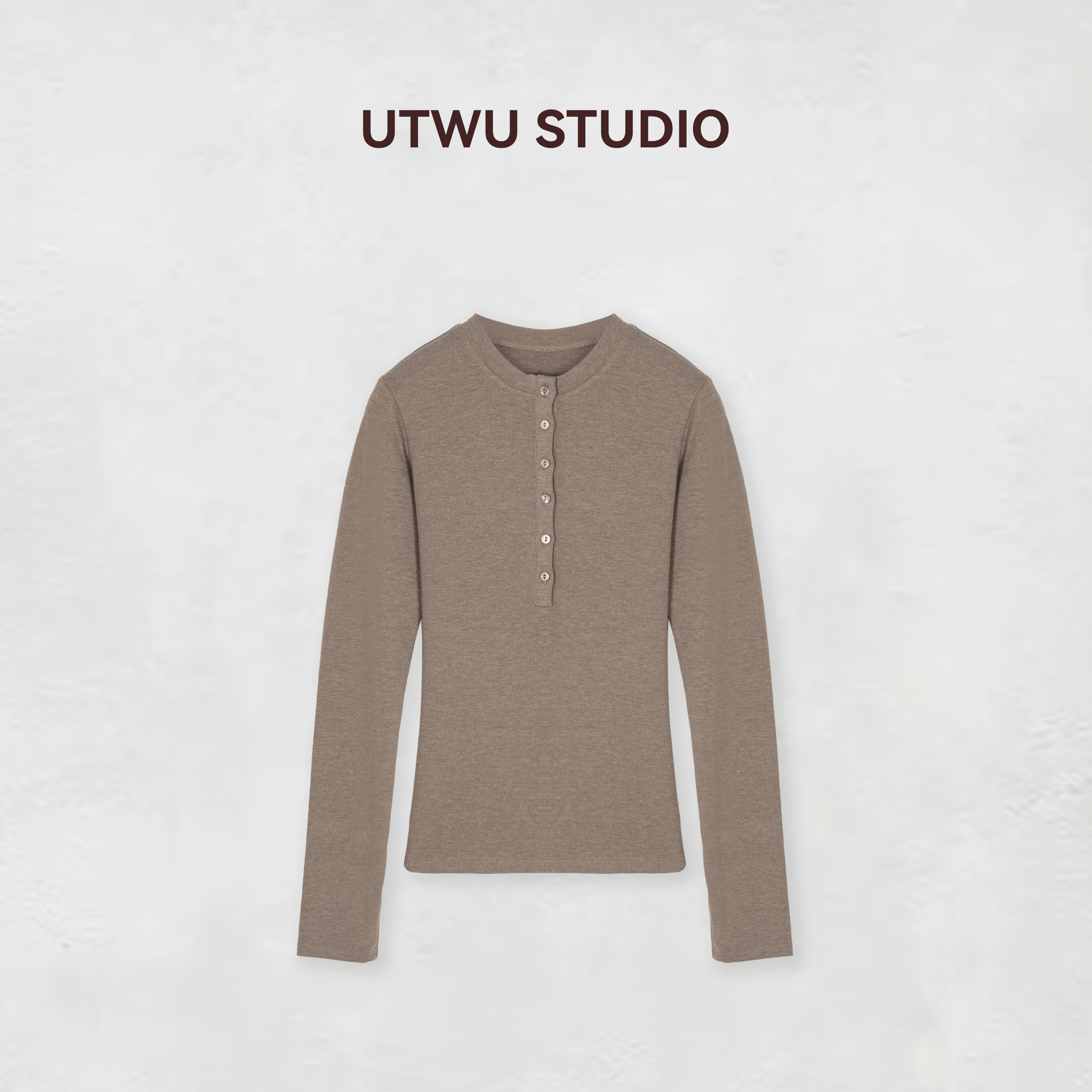 UTWU小敏「亨利领」仿羊毛混纺春夏亨利领长袖圆领T恤S25T1005