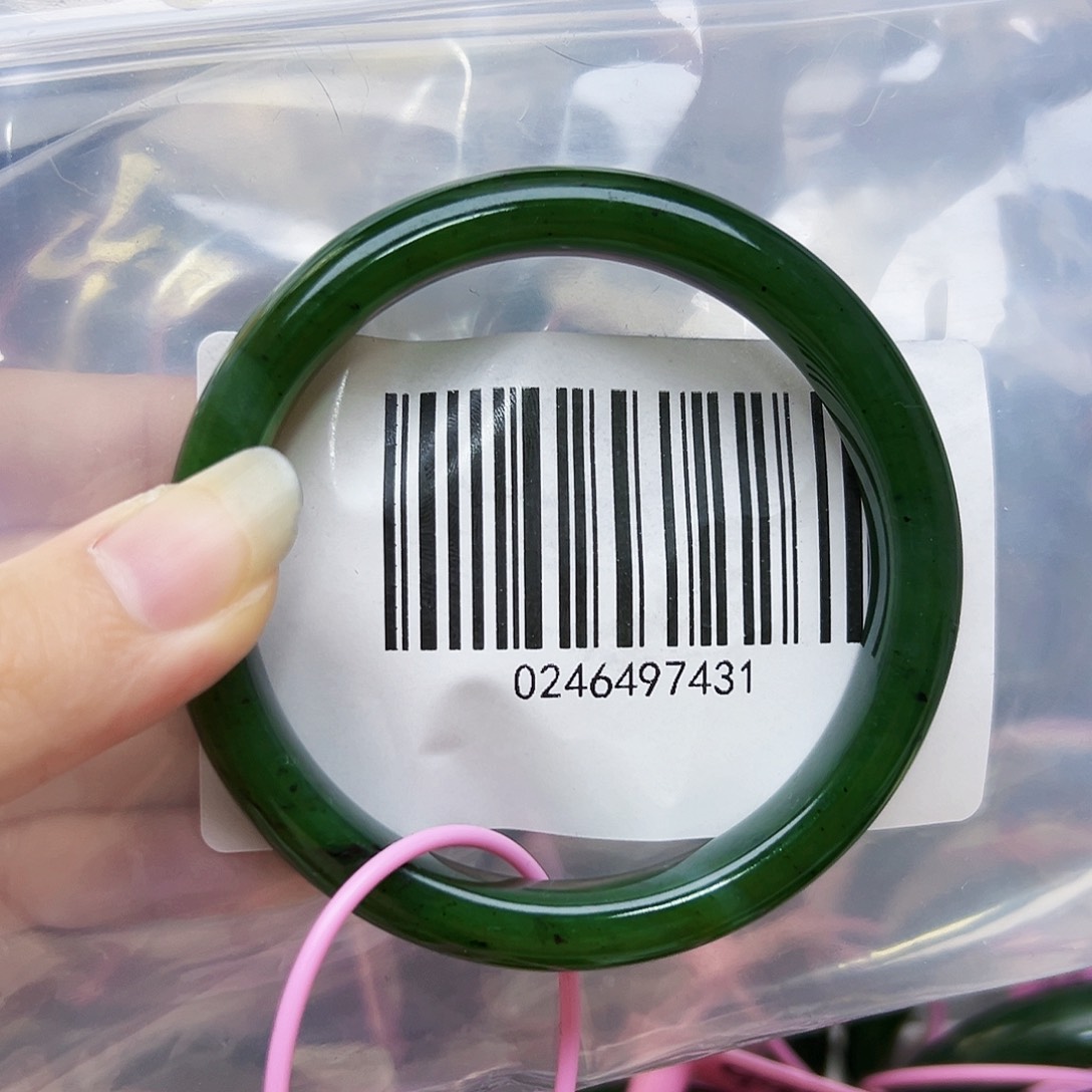 和田玉（碧玉）未镶嵌手镯59