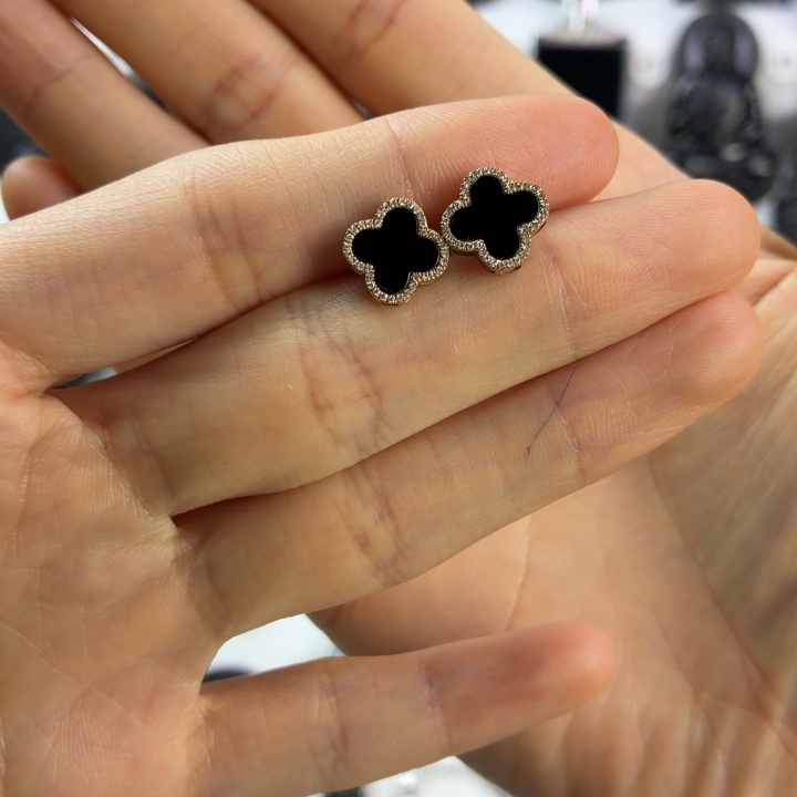 豆***丶翡翠未镶嵌颈饰耳饰