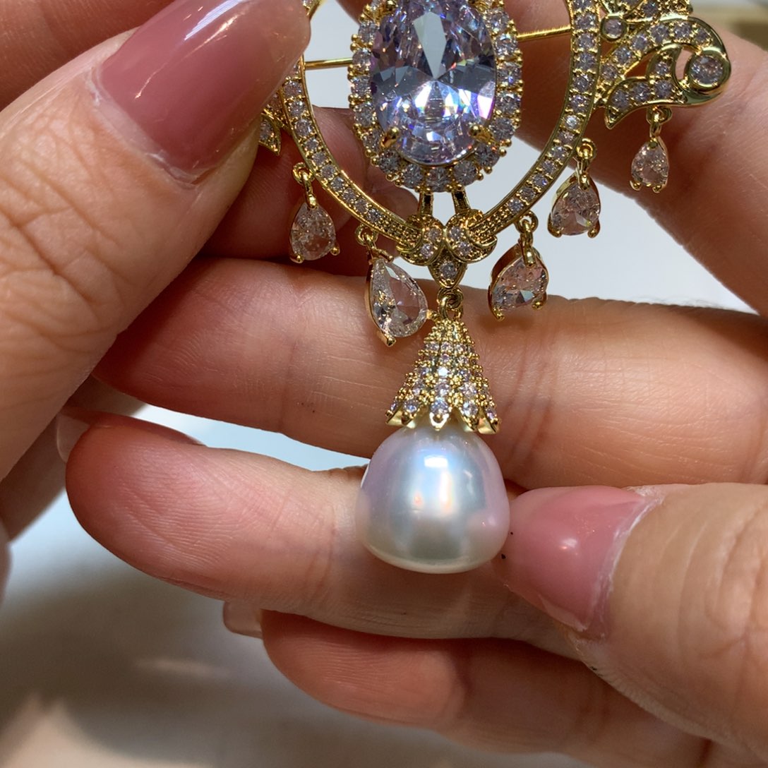 海水珍珠胸饰未镶嵌