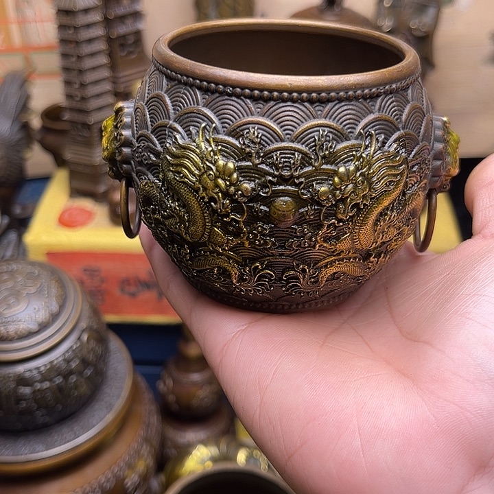 精美铜器点击下单