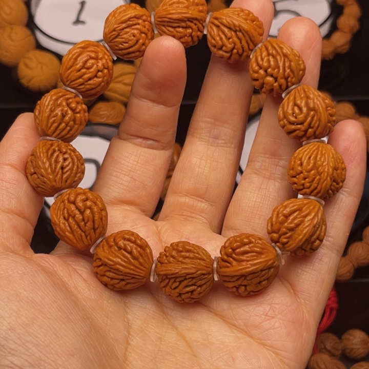 吊坠桃核刺孔桃核