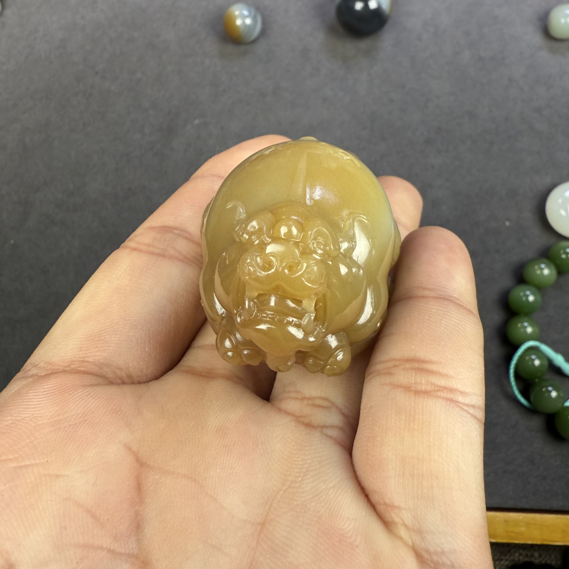 卞玉坊新疆和田玉貔貅