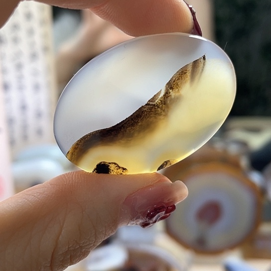 玛瑙/玉髓颈饰未镶嵌