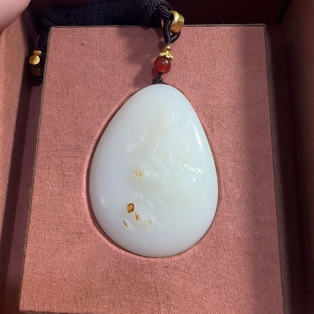 和田玉挂件未镶嵌