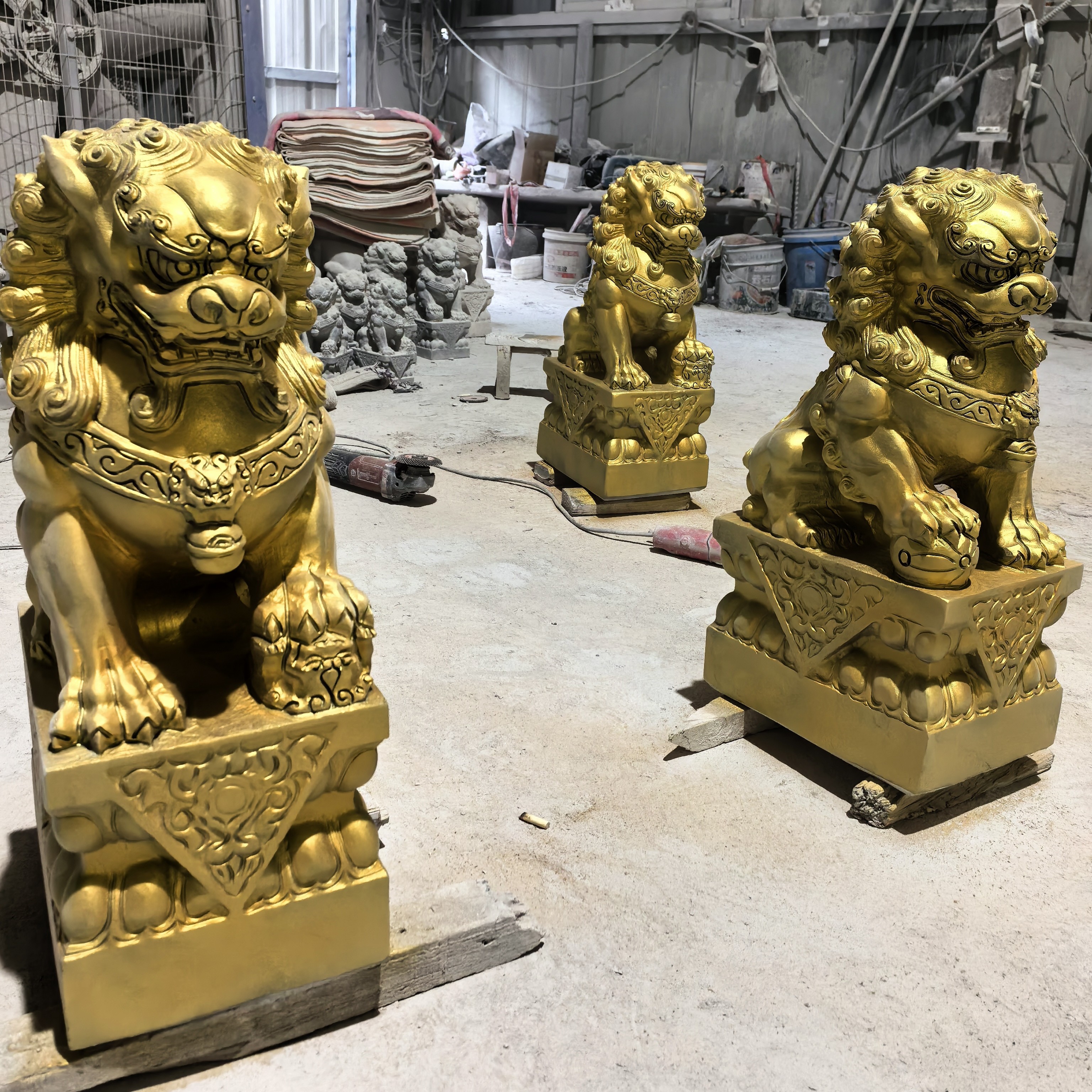 石雕石狮子鎏金款青石狮子一对门口摆件看门护院手工雕刻摆设