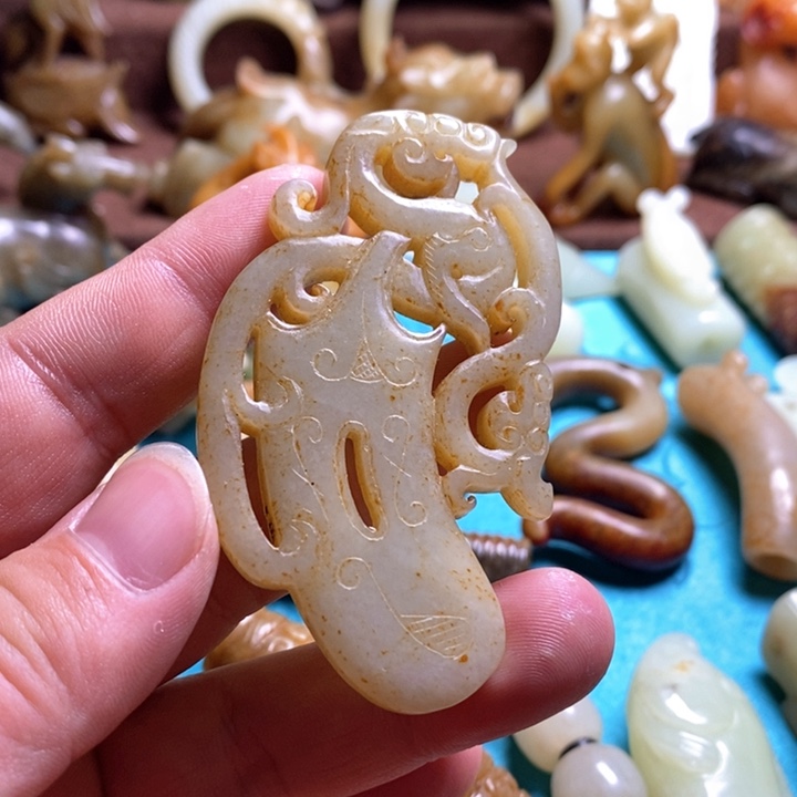 和田玉挂件未镶嵌