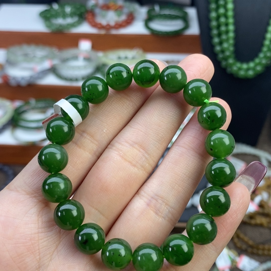 和田玉手串未镶嵌俄七碧玉辣绿卡10