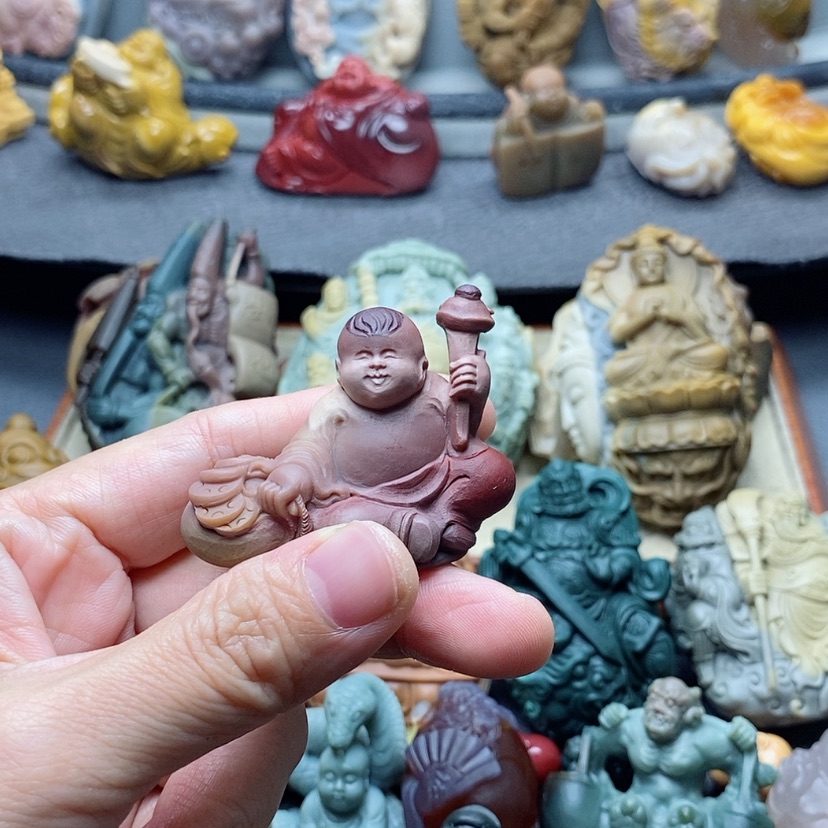 【闪购商品】定制石英质玉吊坠未镶嵌