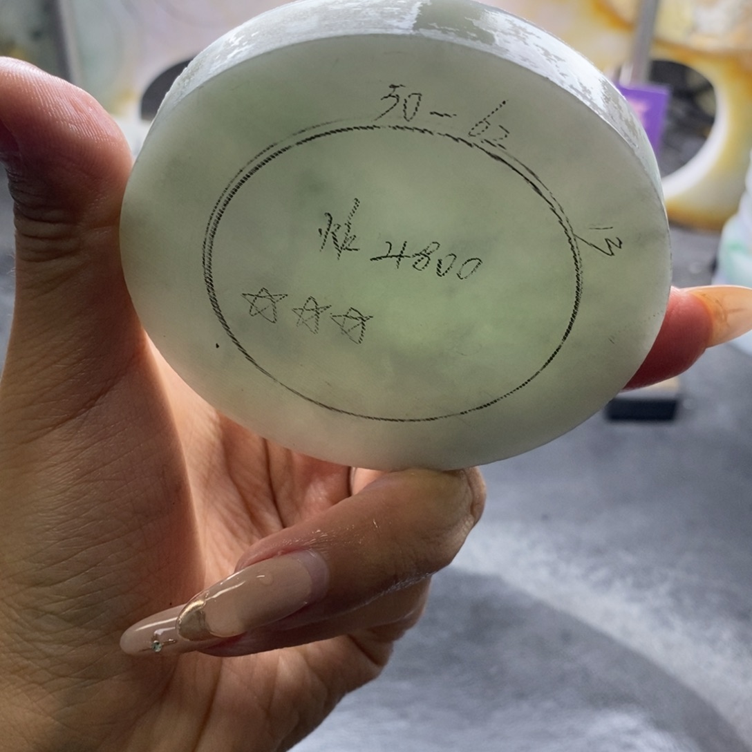 定制翡翠未镶嵌翡翠手镯