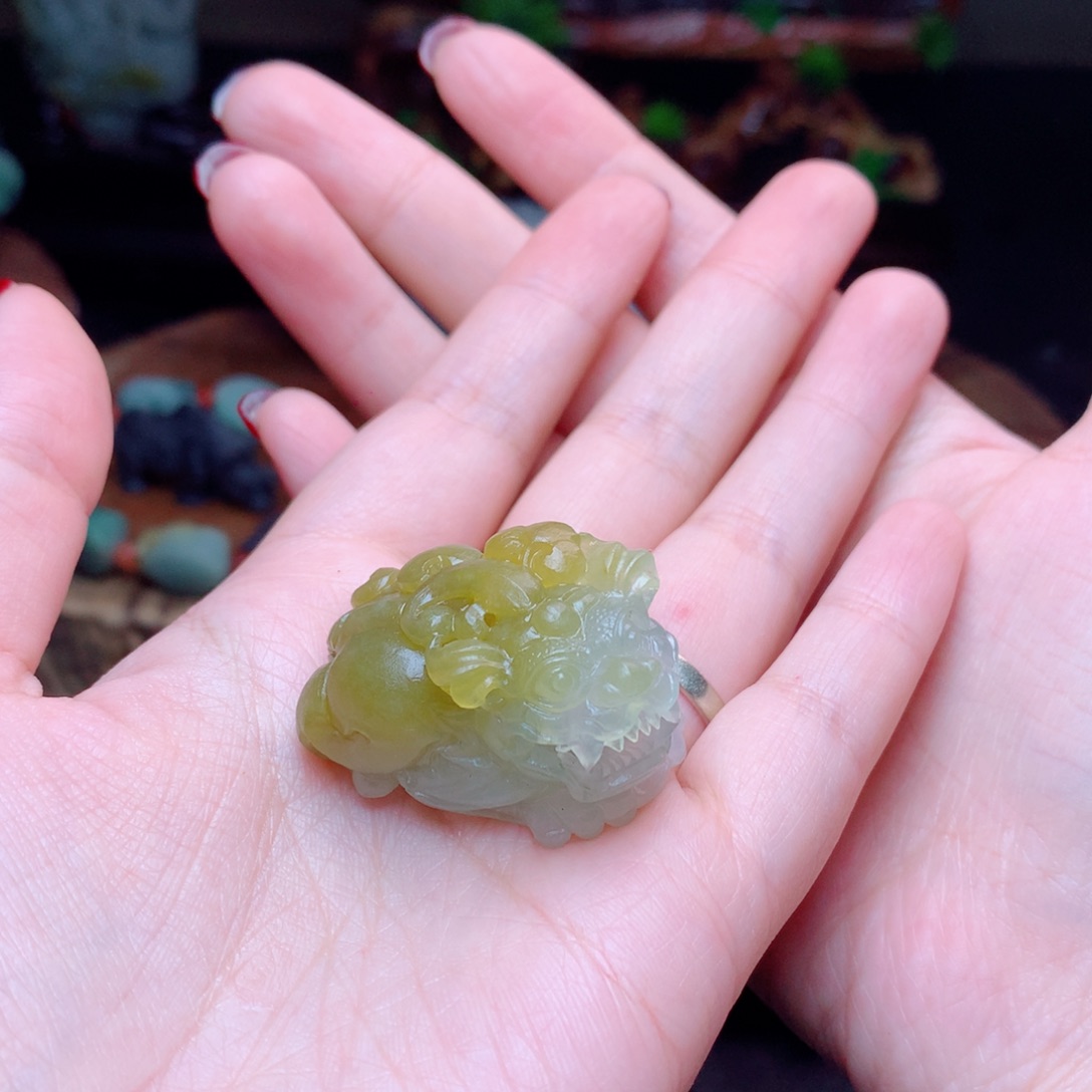 定制翡翠未镶嵌东****白翡翠