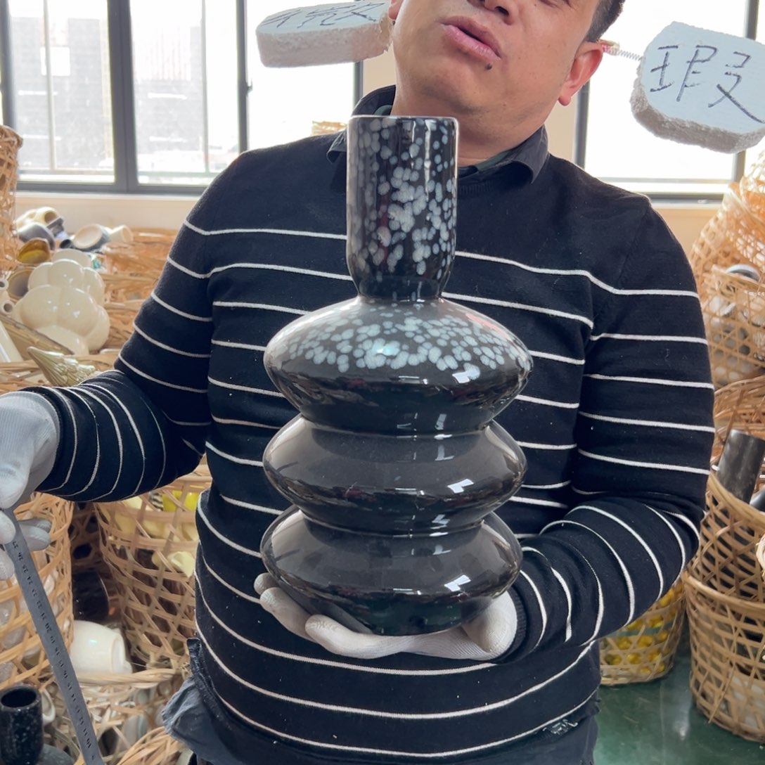 摆件129 号高中低温陶瓷工艺瓶（部分微瑕）