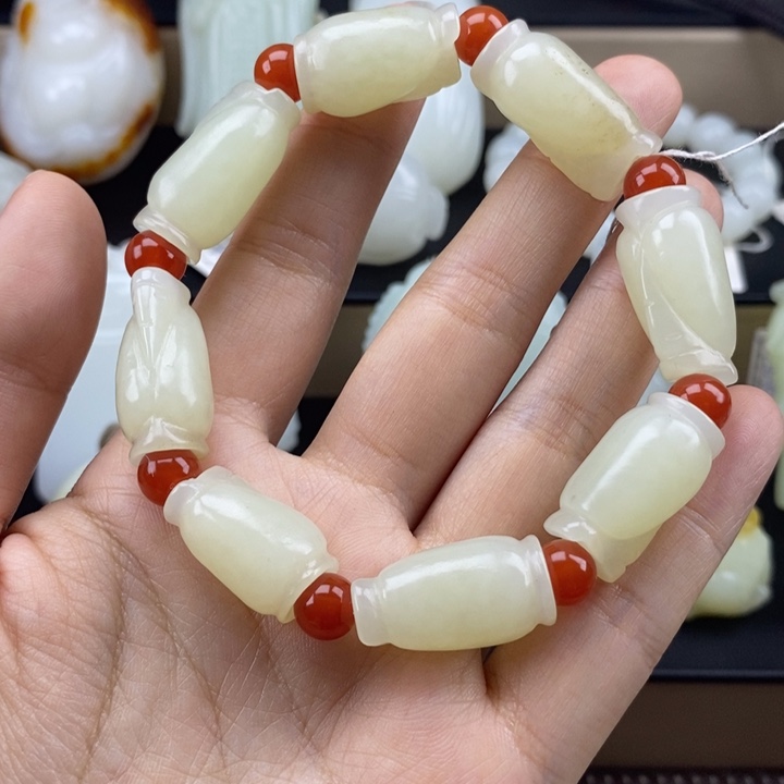 和田玉手链未镶嵌