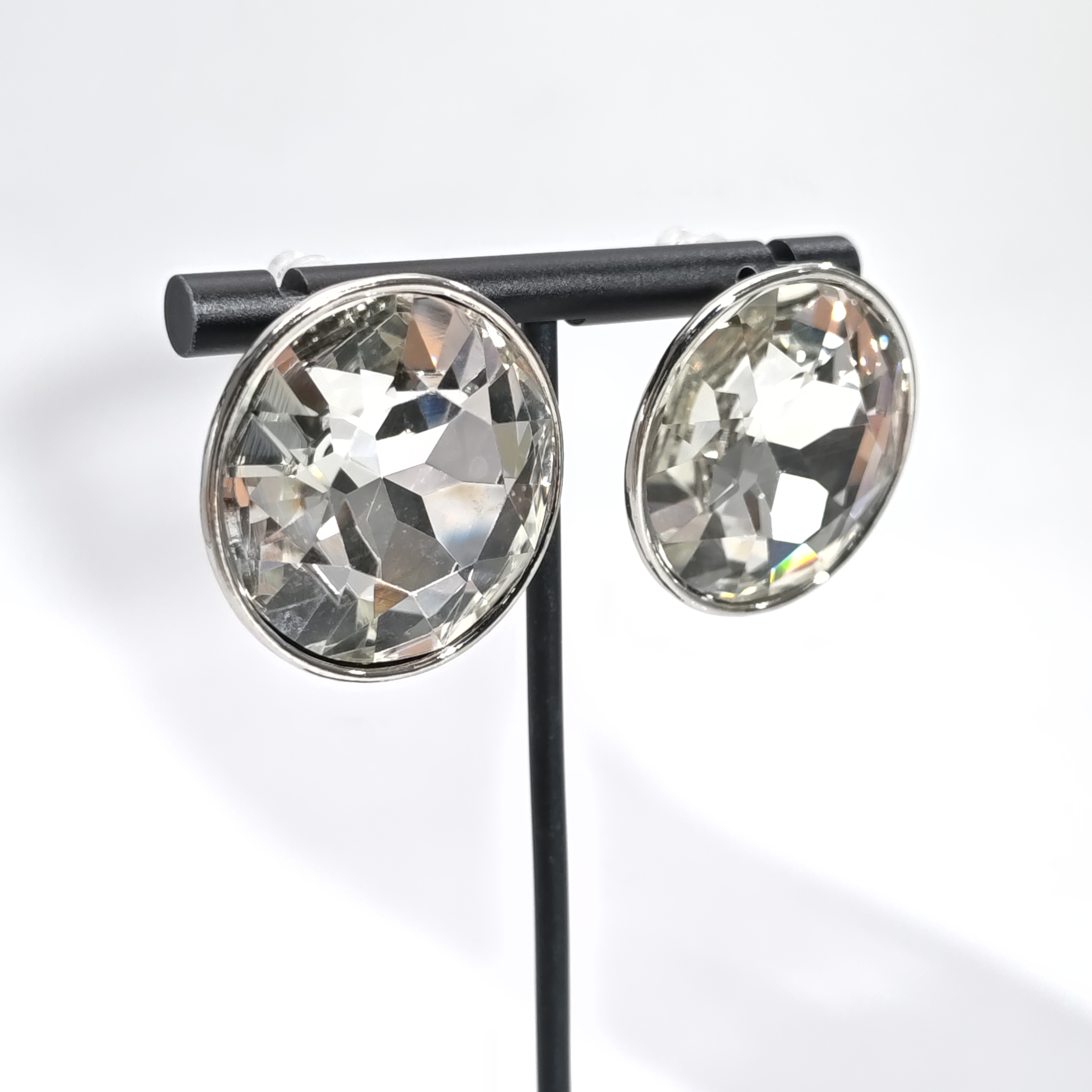 铜合金锆石耳饰 06298小众独特闪闪大圆盘个性耳钉