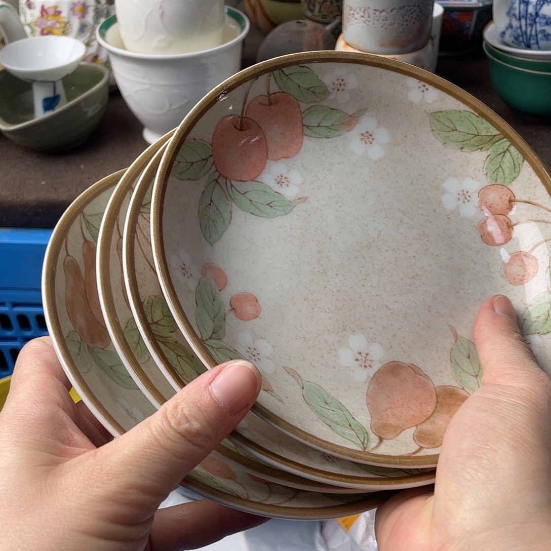 小***月瓷片我是第一百个为玉童子