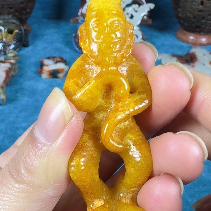 和田玉（糖玉）未镶嵌挂件