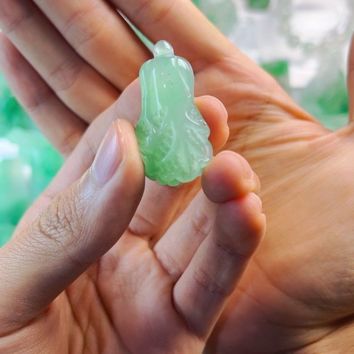 石英质玉吊坠(不含链)未镶嵌