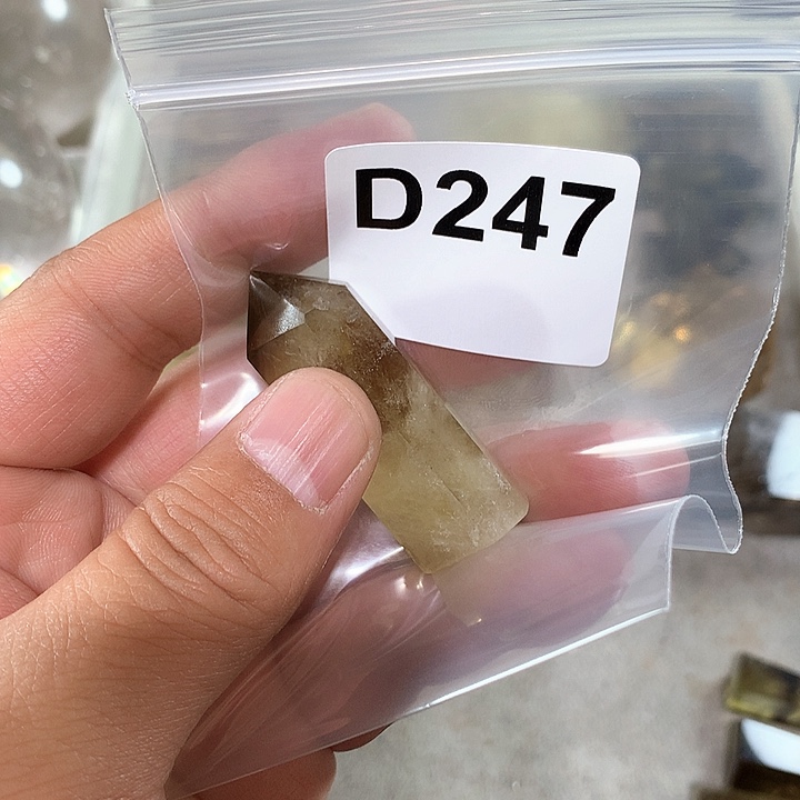 水晶天然水晶柱子D247未镶嵌是***呢