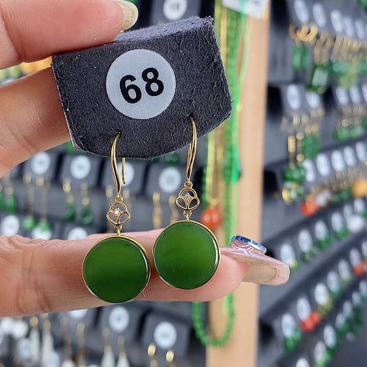 和田玉耳饰18K金镶嵌