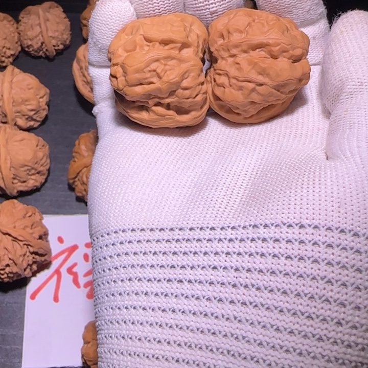 核桃福利蛤蟆头手把件