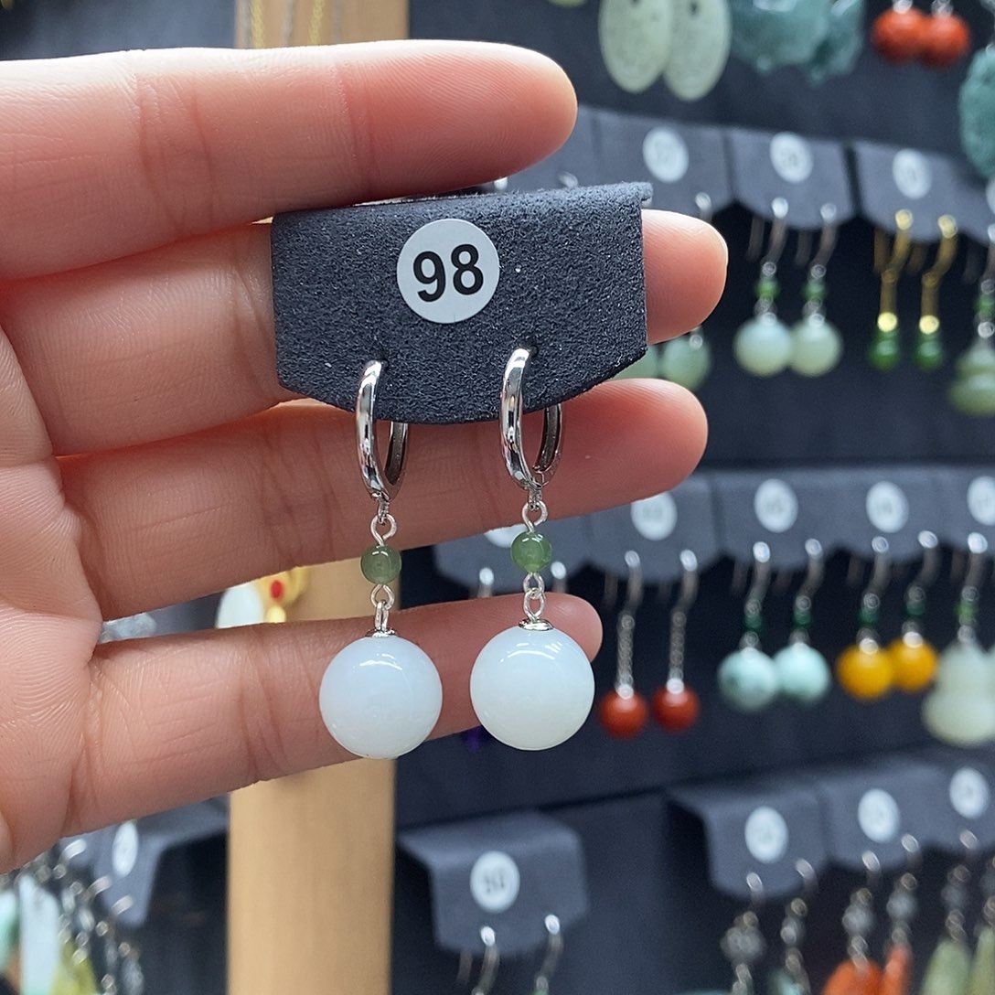 和田玉银S925镶嵌耳饰