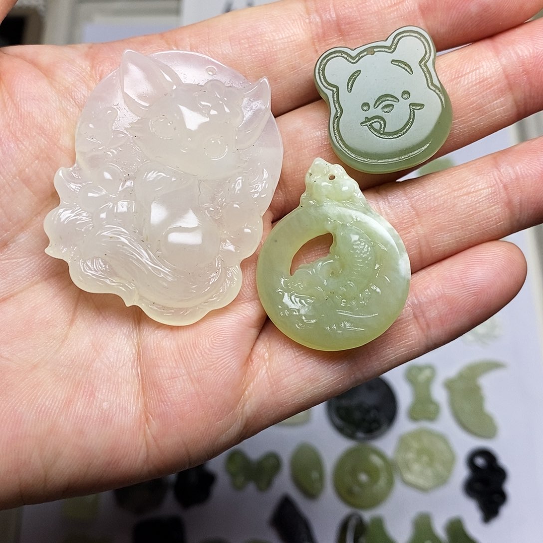 F***ღ蛇纹石玉未镶嵌颈饰