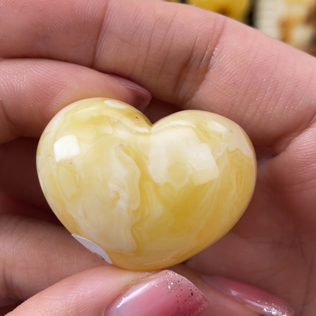 琥珀裸石未镶嵌蜜蜡