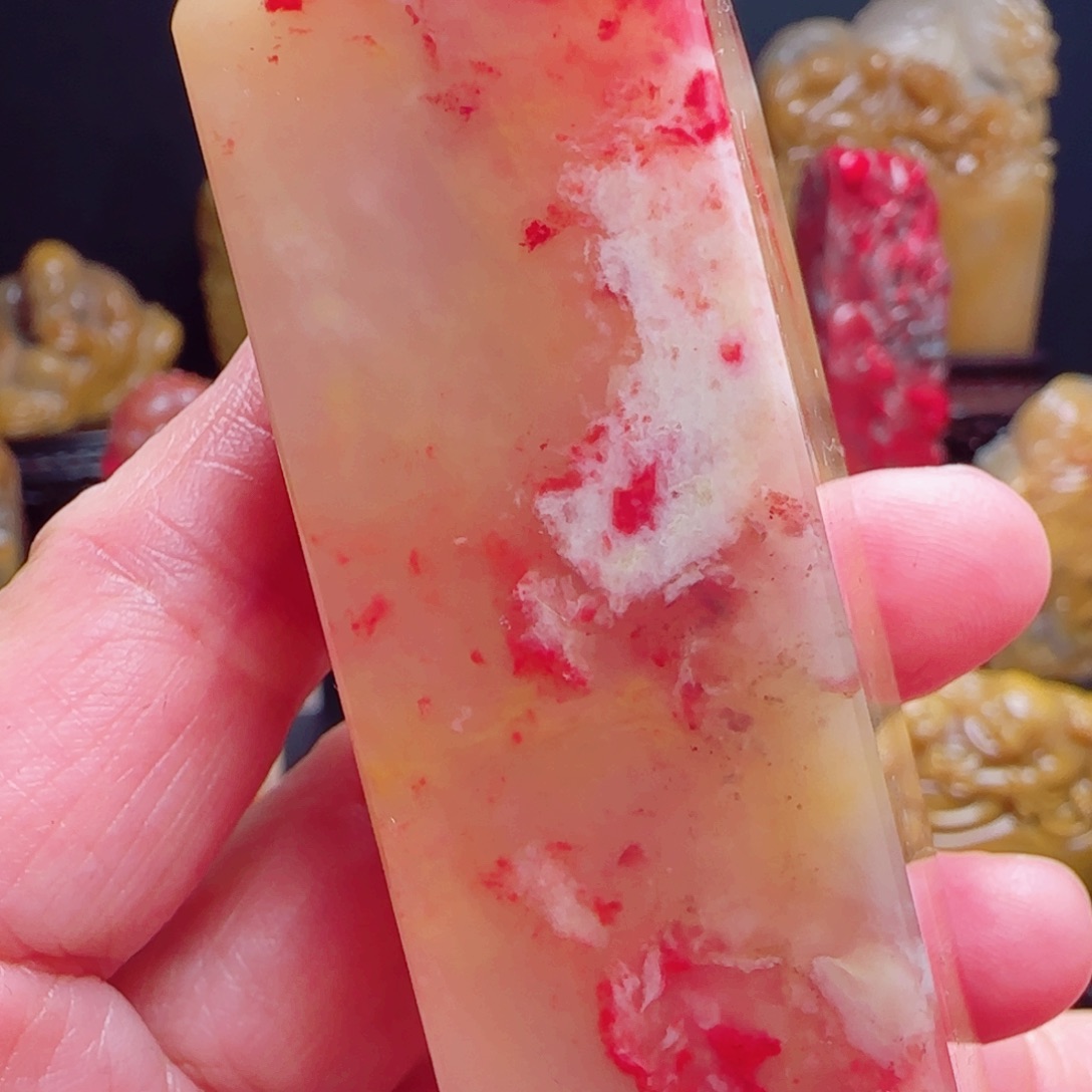 巴林鸡血石关**马巴林鸡血石