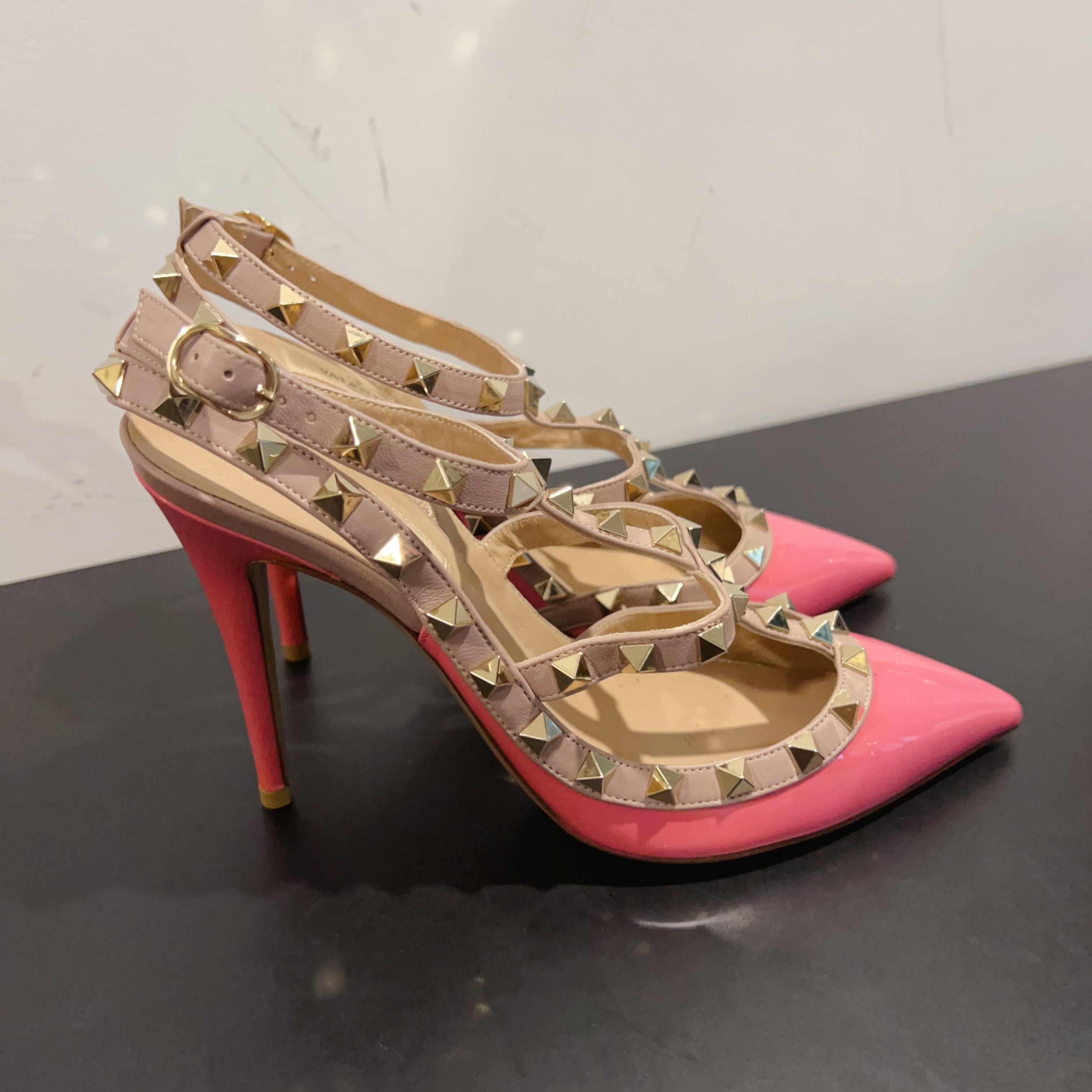 99新 Valentino/华伦天奴 高跟鞋 尺码38成色看直播 GSH0973