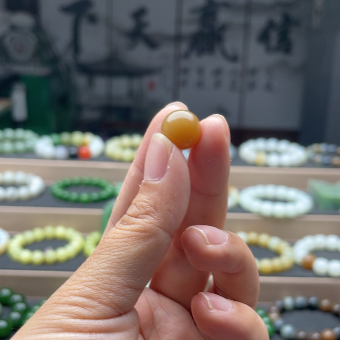 手链未镶嵌和田玉是***?