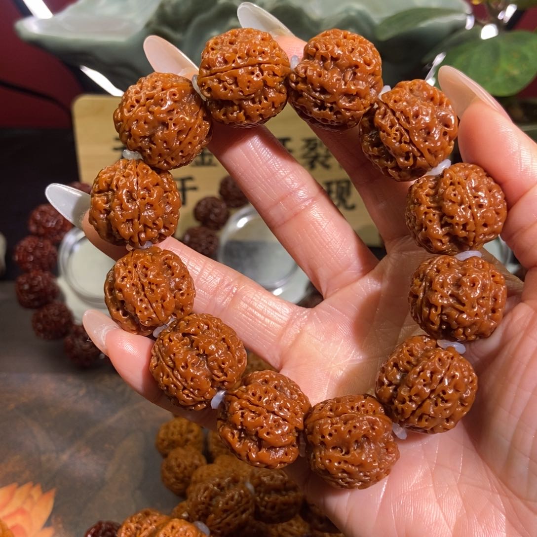 金刚菩提吊坠423。   素。               