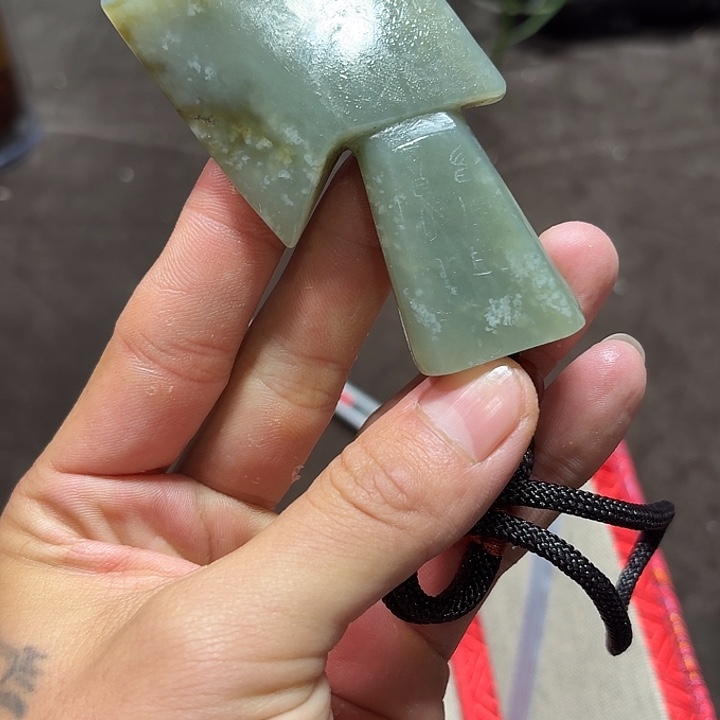 未镶嵌和田玉（糖玉）车挂