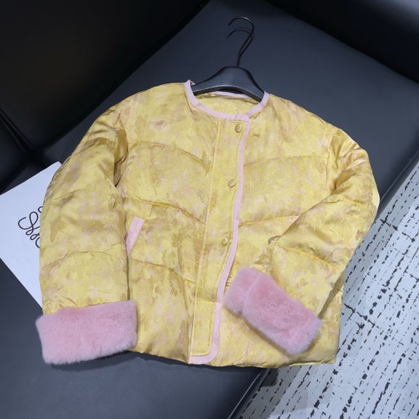 KW【三生万物】南油新款绝美新中式国风气质提花保暖羽绒服外套