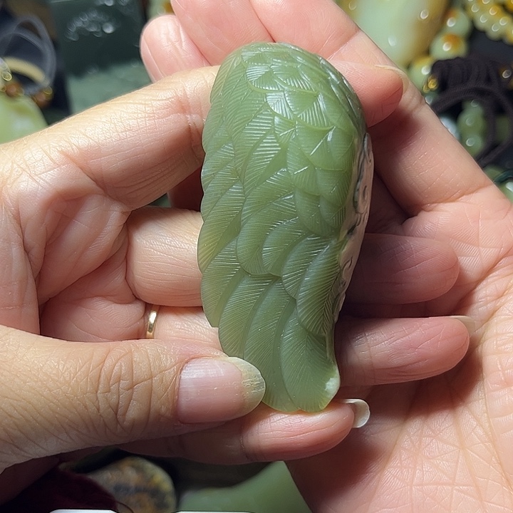 兜***唐岫岩老玉（透闪石质玉）未镶嵌挂件