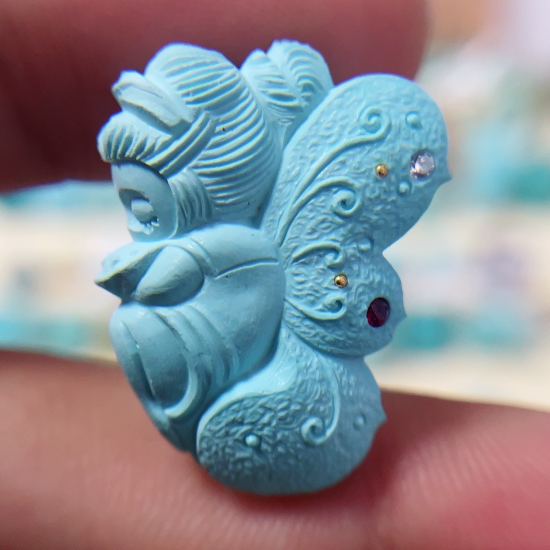 绿松石配饰未镶嵌