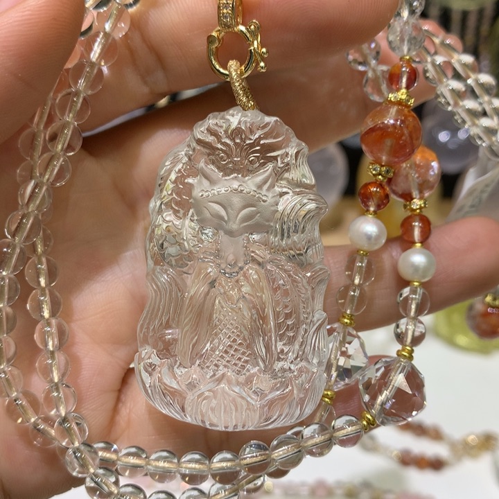 水晶颈饰未镶嵌天然