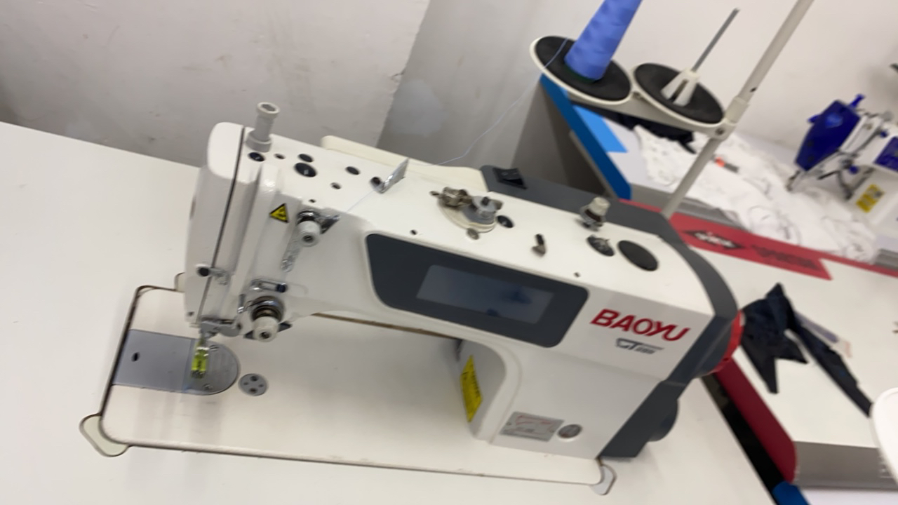 宝宇双刀五自动全电脑平缝机小型缝纫机家用小型电动缝纫机缝纫机