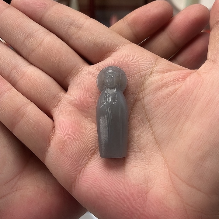 颈饰未镶嵌和田玉素衣观音