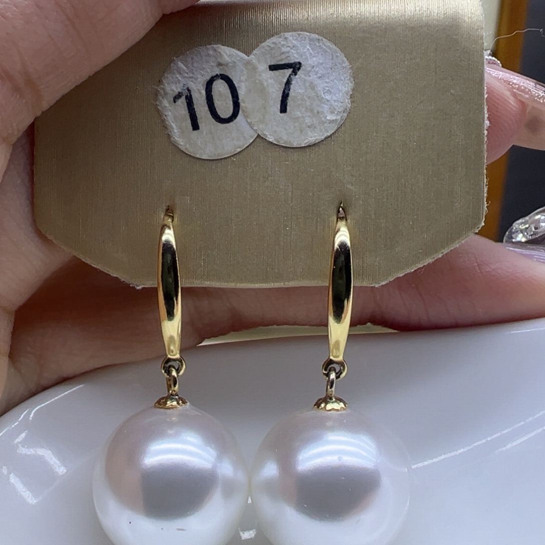 银S925镶嵌耳饰淡水珍珠