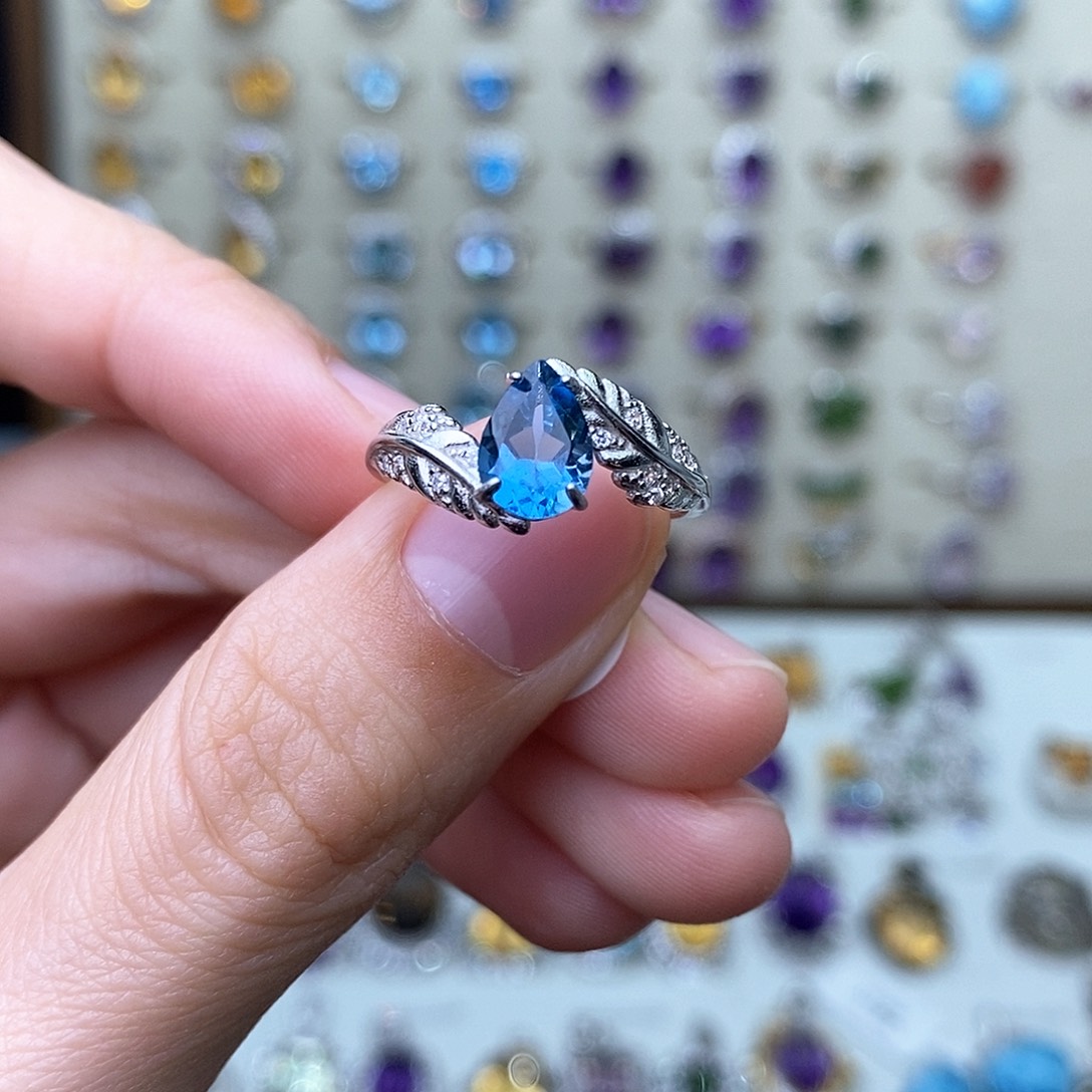 托帕石戒指银S925镶嵌（需要证书备注）