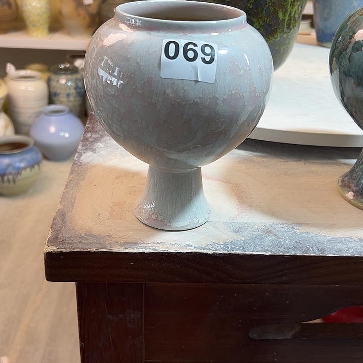 三***业白泥花瓶口10，高19，069，摆件