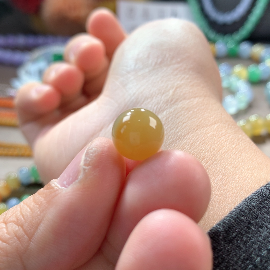 翡翠手链未镶嵌卡10.75鸡油黄