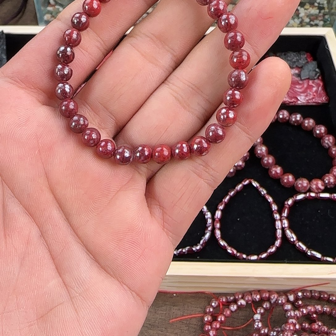 熹***存天然辰砂原矿顶货