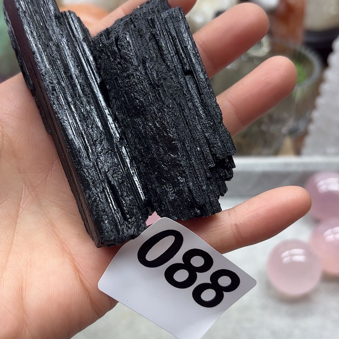 未镶嵌水晶大型摆件（非配饰）