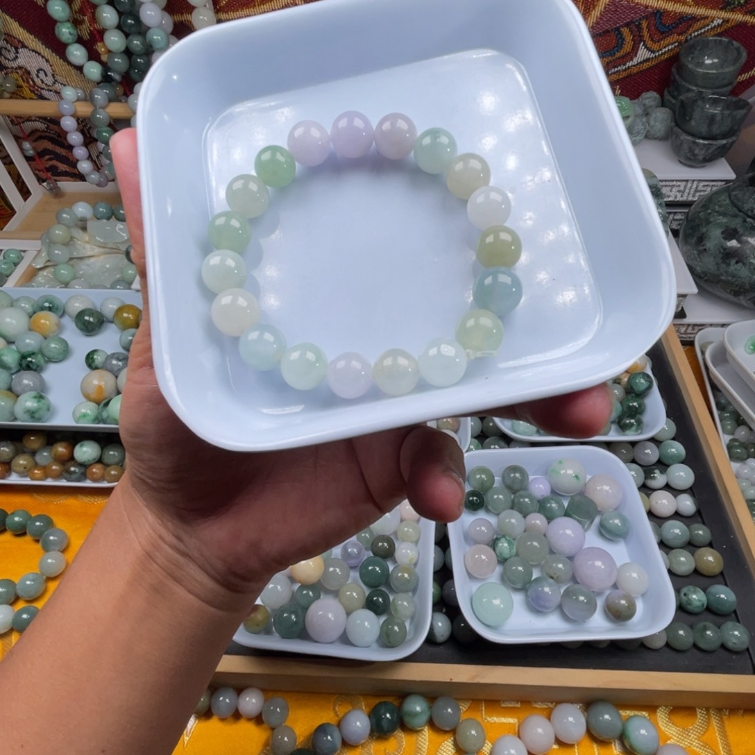 翡翠未镶嵌手串卡10左右19颗白月光