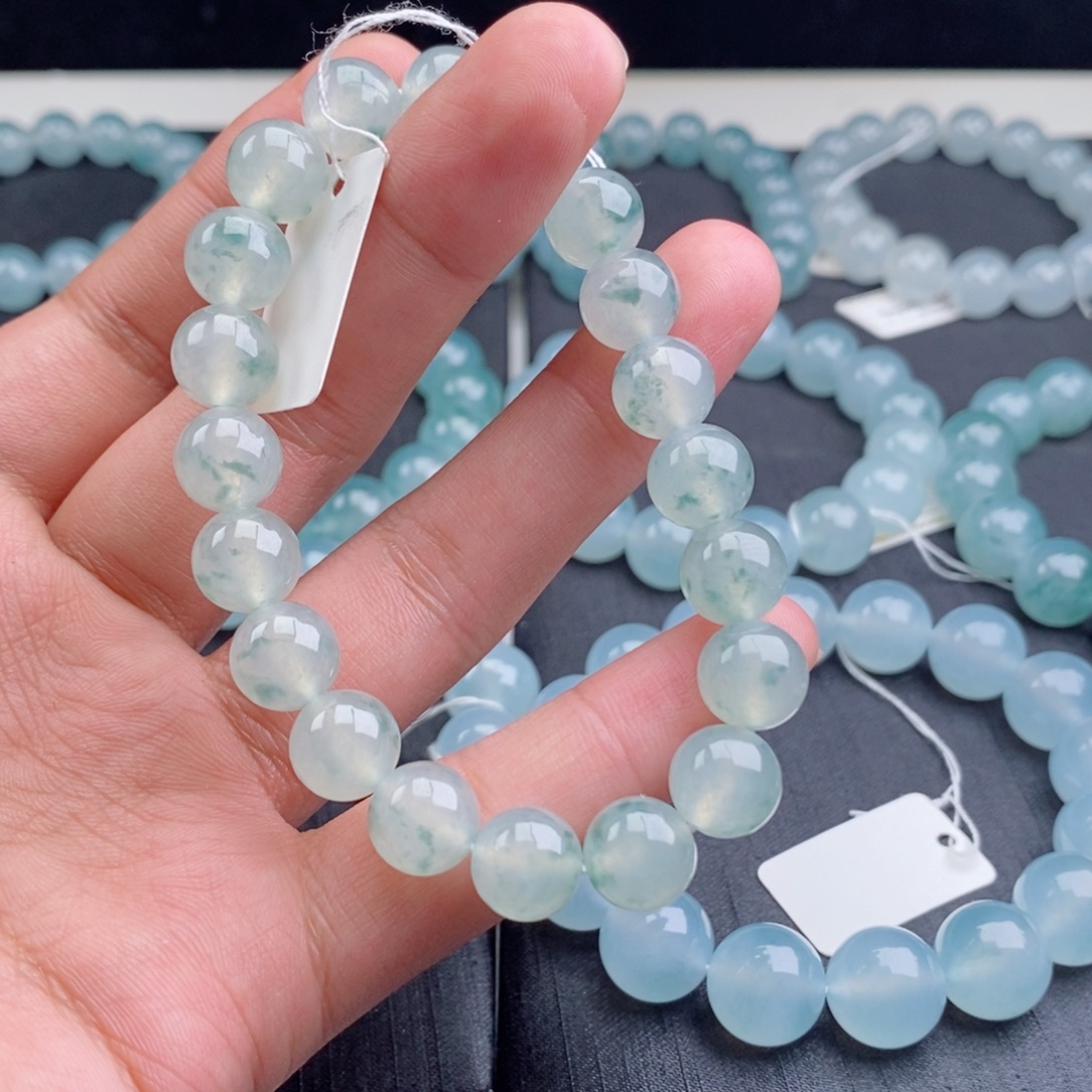 小***候翡翠未镶嵌手串珠串