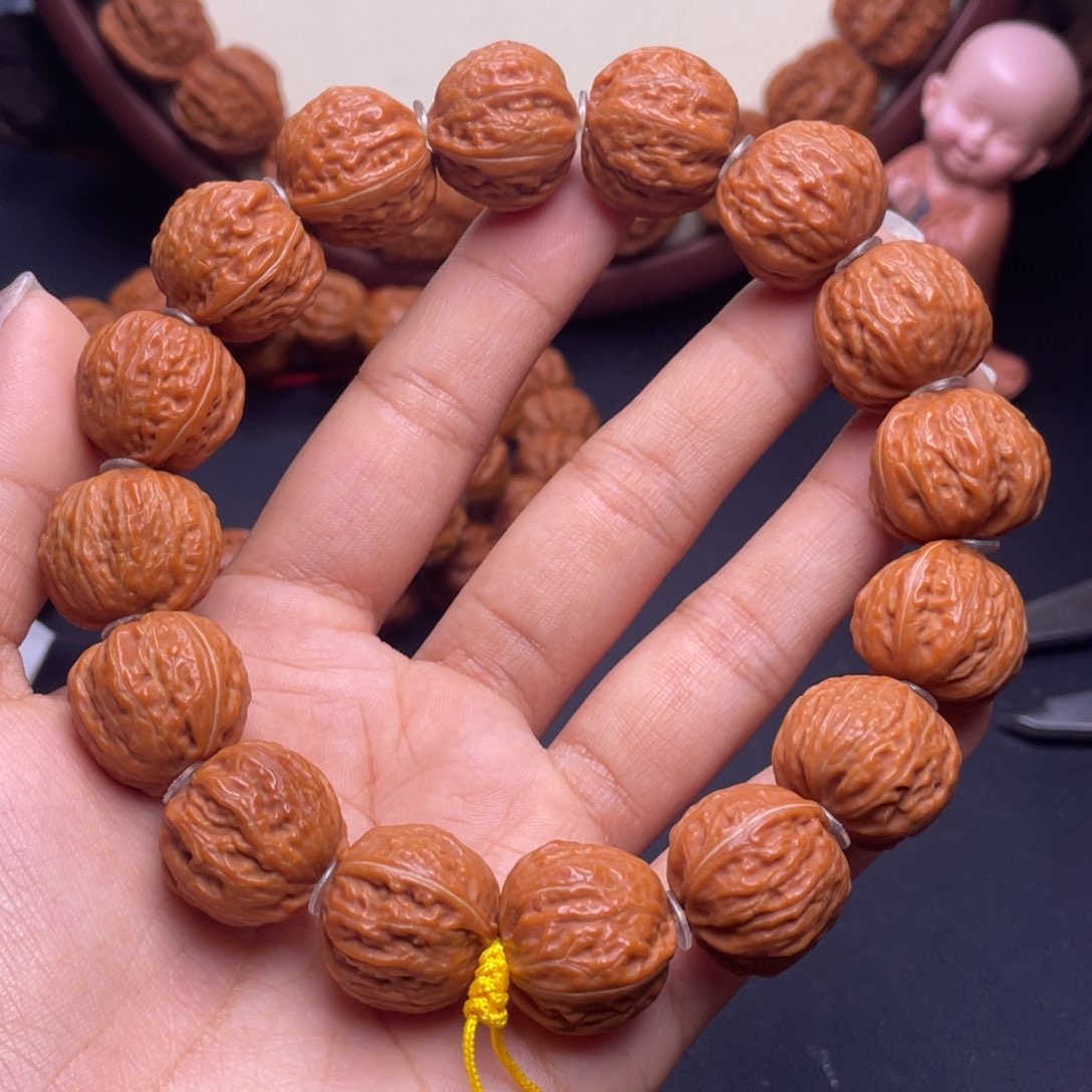 文玩核桃手串磨盘