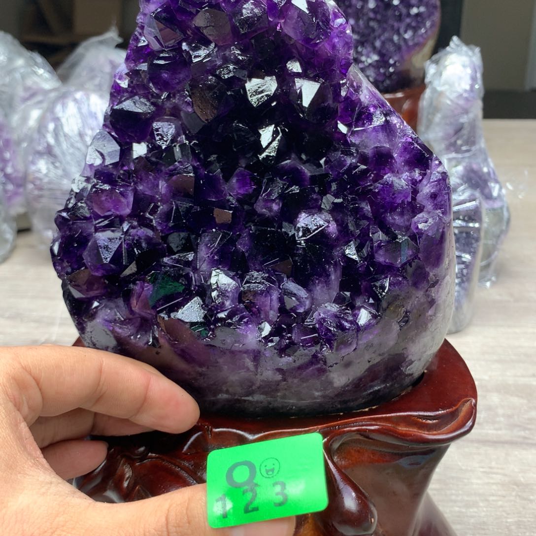紫晶大型摆件（非配饰）未镶嵌