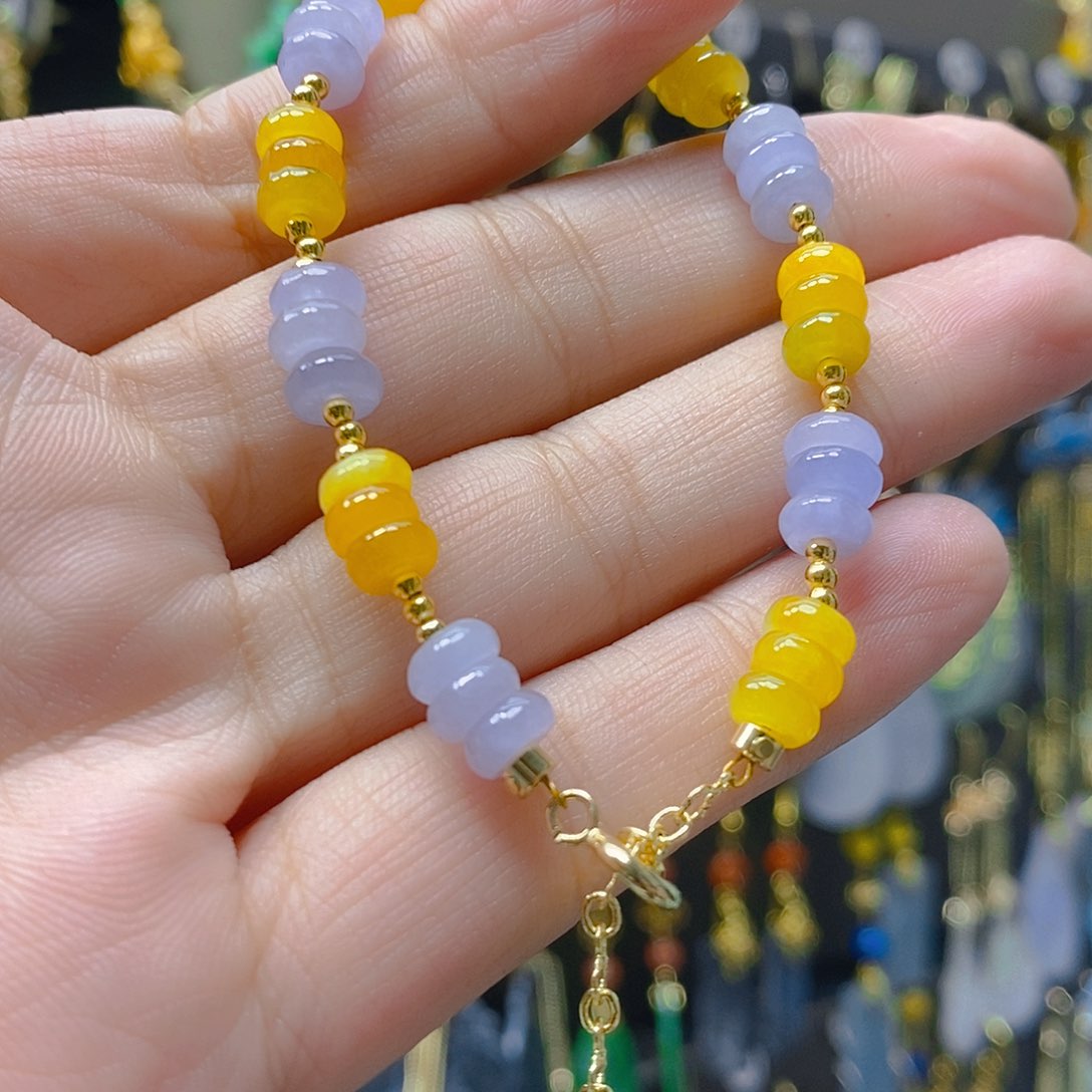 未镶嵌翡翠耳饰翡翠