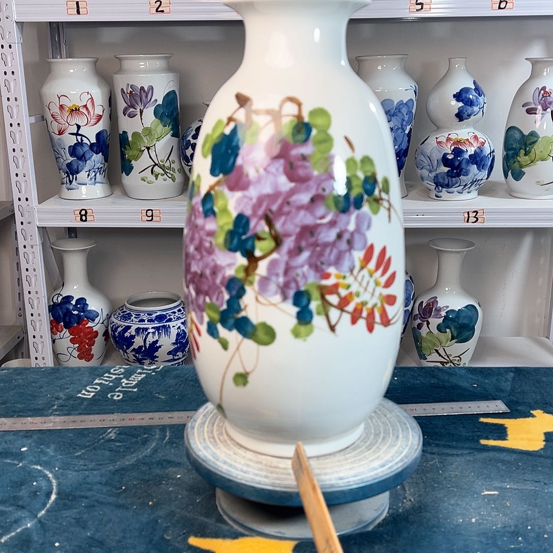 摆件景德镇陶瓷冬紫